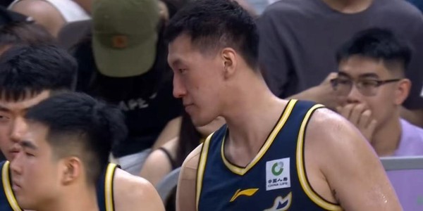 易胜博体育登录入口-大概率打CBA！郇斯楠选秀前景大暴跌，广东队将送天价合同抢人？