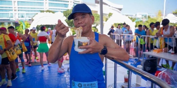 易胜博体育-多么痛的领悟！马拉松关门时间少了15分钟